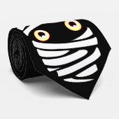 Halloween attache la cravate de costume de maman (Roulé)