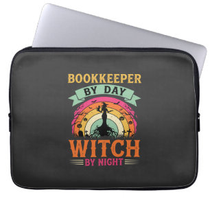 Halloween Boekhouder overdag Heks 's nachts Ontwer Laptop Sleeve