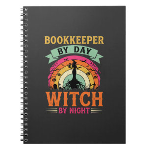 Halloween Boekhouder overdag Heks 's nachts Ontwer Notitieboek
