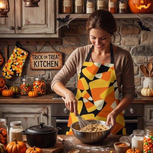 Halloween Candy Corn Seamless Pattern Schort