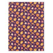 Halloween Candy Corn Snoepjes op Paars Tafelkleed (Voorkant)