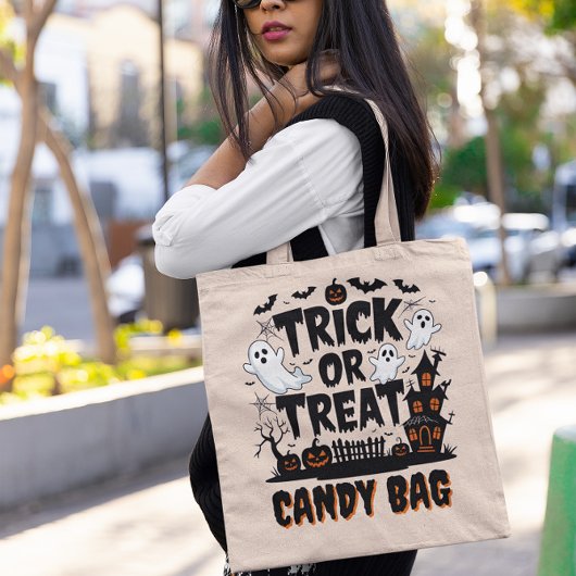 Halloween display met geesten, pompoenen tote bag