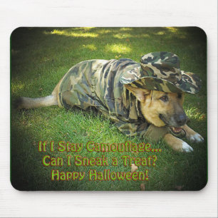 Halloween Dog in Camouflage Muismat