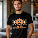 Halloween Éffrayant Dude Citrouille<br><div class="desc">Halloween Éffrayant Dude Citrouille Tri-Blend Shirt présente le texte "Éffrayant Dude" dans la typographie de script moderne avec un citrouille souriant sur un arrière - plan de damier orange et vert. Idéal pour les fêtes et célébrations d'Halloween. Créé par Evco Studio www.zazzle.com/store/evcostudio</div>