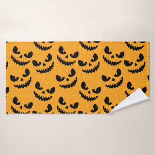Halloween: enge gezichten,  stijl. badhanddoek (Badhanddoek)