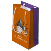 Halloween Gnome Trick or treat Klein Cadeauzakje (Achterkant Gekanteld)
