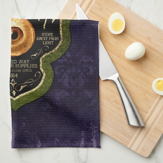 Halloween Gothic Eye of Newt Witch Potion  Theedoek (Quarter Fold)