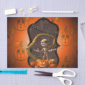 Halloween, grappig mummy met pompoen tissuepapier (Craft)