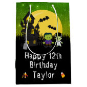 Halloween Happy Birthday Monsters Green Medium Cadeauzakje (Voorkant)