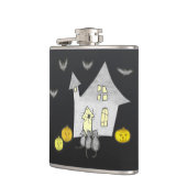 Halloween huis, zwarte katten, vleermuizen, pompoe heupfles (Links)