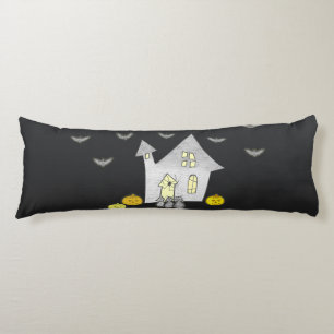 Halloween huis, zwarte katten, vleermuizen, pompoe lichaamskussen
