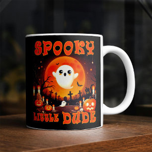 Halloween kerkhof met een schattig spook en een re koffiemok