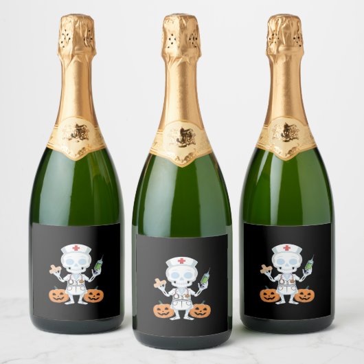 Halloween Nurse Skeleton Essential T-shirt Sparkling Wijnetiket (Flessen)