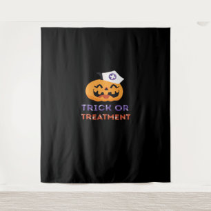 Halloween Nurse Trick of Treatment Classic T-Shirt Wandkleed