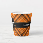Halloween Oranje Tartan Latte Mok (Voorkant)