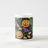 HALLOWEEN PATTERN BONE CHINA MOK (Voorkant)