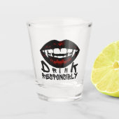 Halloween Red Lips Vampire Fangs Drink verantwoord Shot Glas (Voorkant)