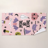 Halloween sans couture motif avec différentes voit (Serviette de bain)