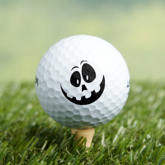 Halloween Silhouette Carved Pumpkin Golfballen (Insitu Shirt)