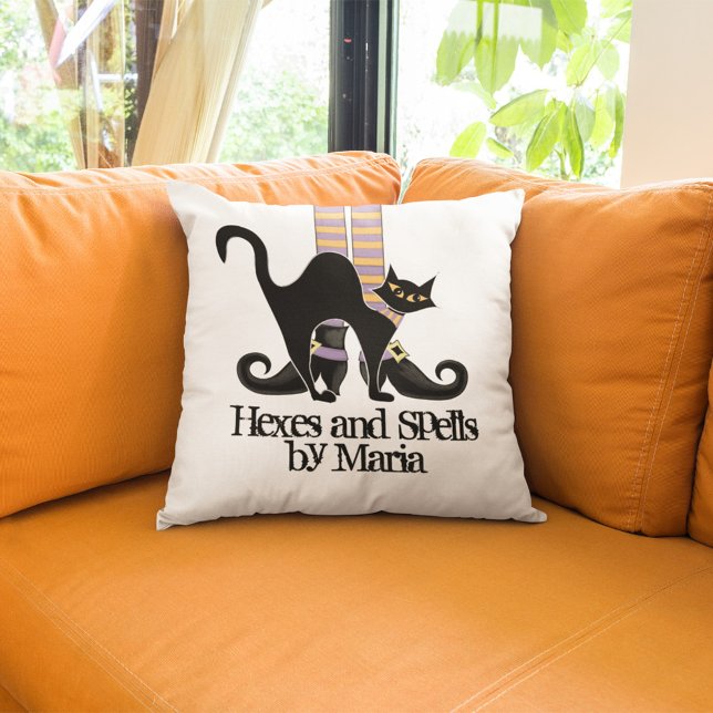 Halloween Simple Whimsical Witch Shoes Black Cat Kussen (Witch black cat custom pillow.)