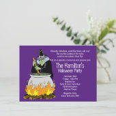 Halloween Spells Witch Brew Invitation (Debout devant)