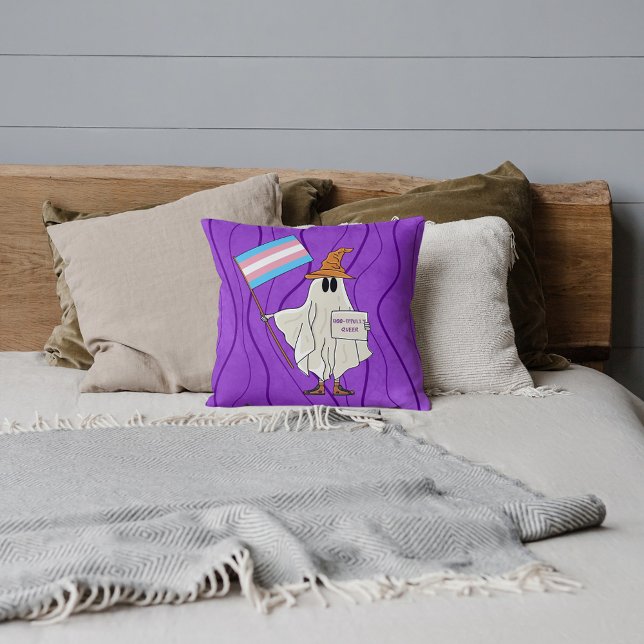 Halloween spook met transgender vlag kussen (Creator heeft geüpload)