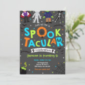 Halloween spooktacular verjaardagsuitnodiging kaart (Staand voorkant)