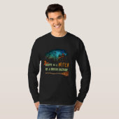 Halloween  Tees Happy As A WITCH In A Broom Factor (Voorkant volledig)