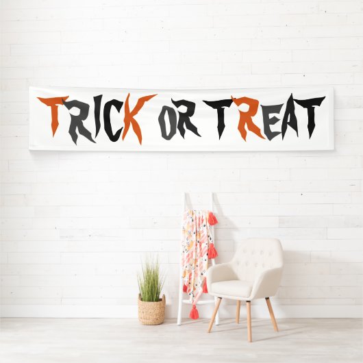 Halloween Trick or treat Spooky Text Spandoek (Insitu)