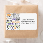 Halloween Typography Fun Party Favor Sticker Label (En situation)