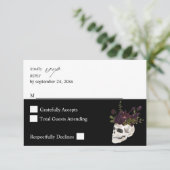 Halloween Violet Floral & Crâne sans RSVP de repas (Debout devant)