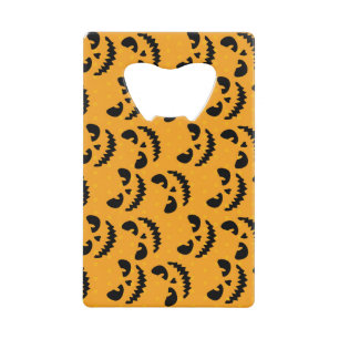 Halloween : visages effrayants, style vintage.