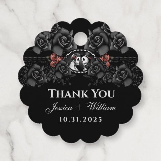Halloween Wedding Black White Skeletons SCALLOPED Bedankjes Labels (Achterkant)