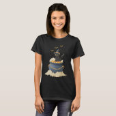 Halloween Zwarte Kat in Cauldron T-shirt (Voorkant volledig)