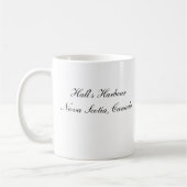 Hall's Harbour Wharf (B&W) Mug (Gauche)