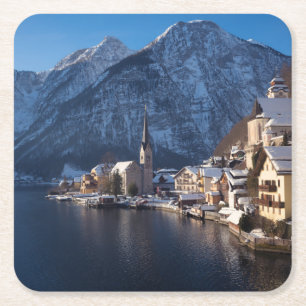 Hallstatt stad in de winter in de sneeuw vierkante kartonnen onderzetter