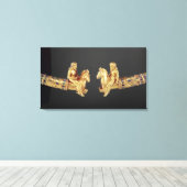 Halsring in de vorm van Scythian horsperma Canvas Afdruk (Insitu (Houten vloer))