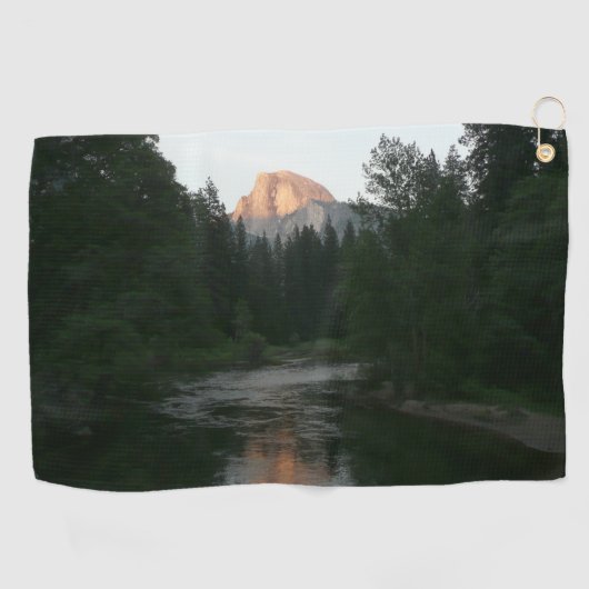 Halve Dome Sunset in Yosemite National Park Golfhanddoek (Horizontaal)