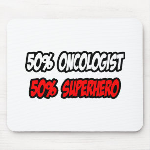 Halve oncoloog... Halve superheld Muismat