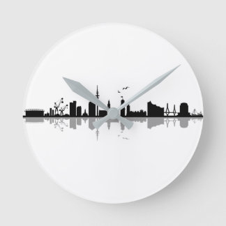 HAMBURG Elbe Germany City Skyline Silhouette Ronde Klok
