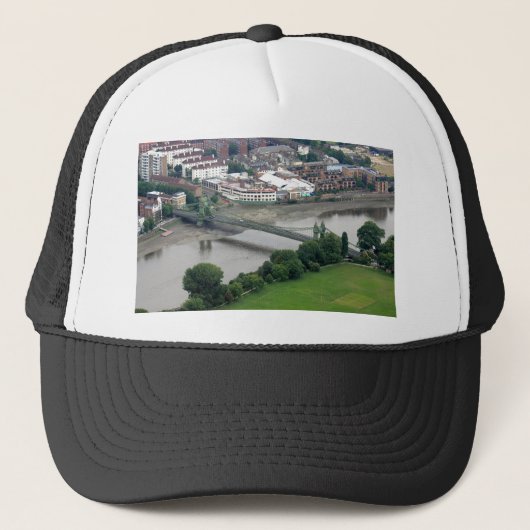 Hammersmith Bridge Trucker Pet (Voorkant)