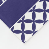 Hampton Blue White Stylish Geometric Patterned Fleece Deken (Hoek)