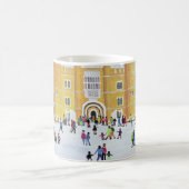 Hampton Court Front 1991 Koffiemok (Center)