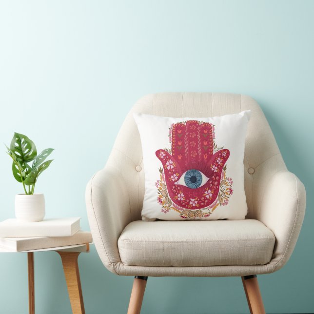 Hamsa Hand_Magenta_Cream Pillow Kussen (Stoel)