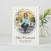 Hand Drawn Bow Photo Graduation Party Invitation (Debout devant)