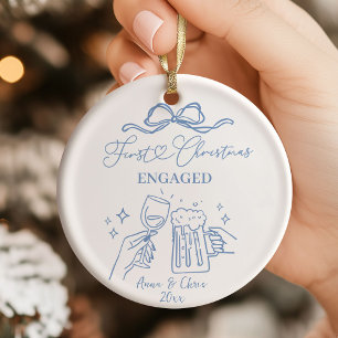 Hand Getekende Eerste Kerst Verloving Keramisch Ornament