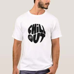 Hand getrokken belettering zin in de vorm van een t-shirt