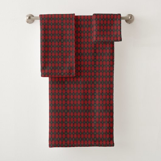Handdoekenset met een rood en zwart geruit patroon bad handdoek