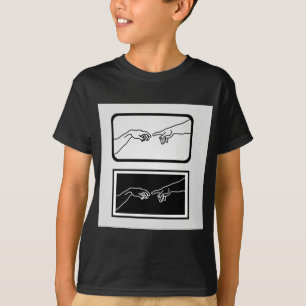 Handen die de creatie van Adam tonen T-shirt
