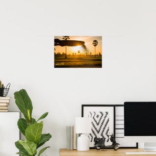Handen die graan zeven Landschappelijk platteland Poster